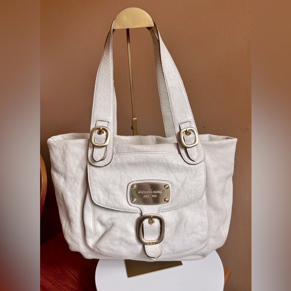 Michael Michael Kors Shoulder Bag, white with Champagne hardware